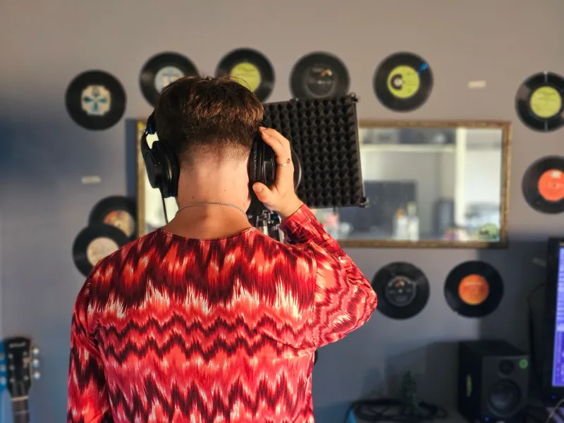 No Studio, No Problem: How West Coast Bedroom Producers Are Earning A-List Respect
